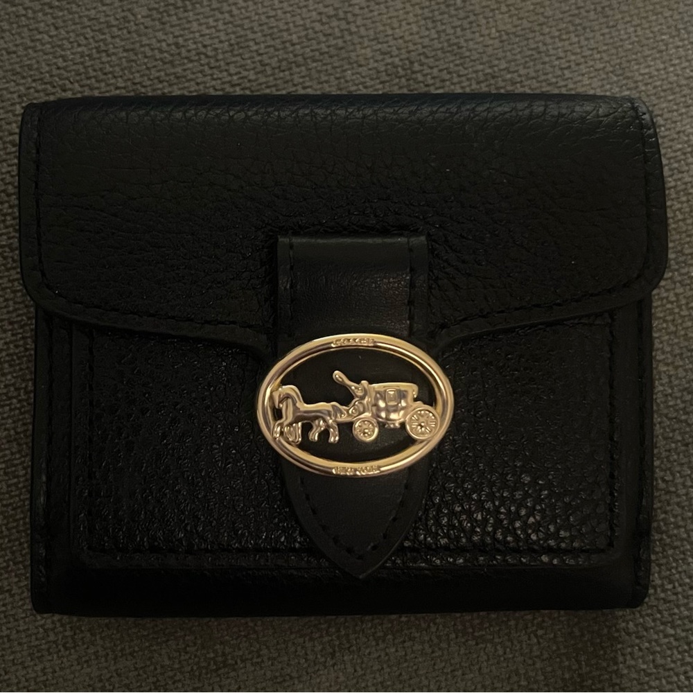 Coach Georgie Small Wallet - Picture 4 of 8